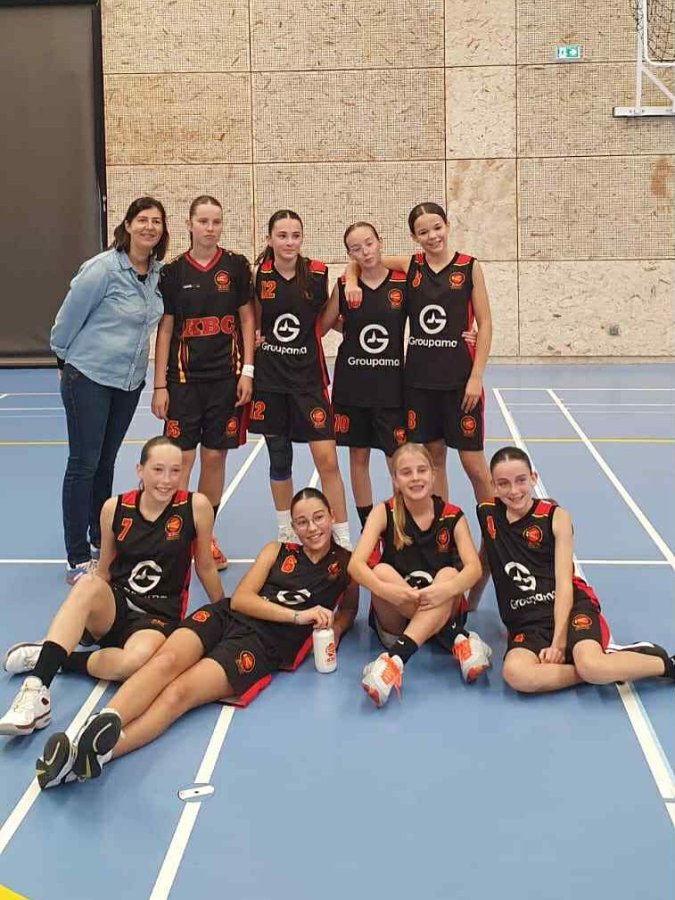 U15 F